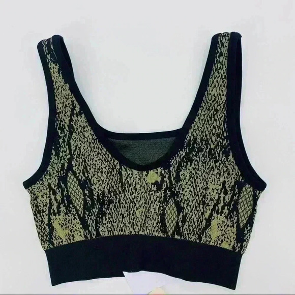 Fabletics Kamila Seamless Bra Women's XS Green Reptilia Black Stretch Athletic - Picture 5 of 9